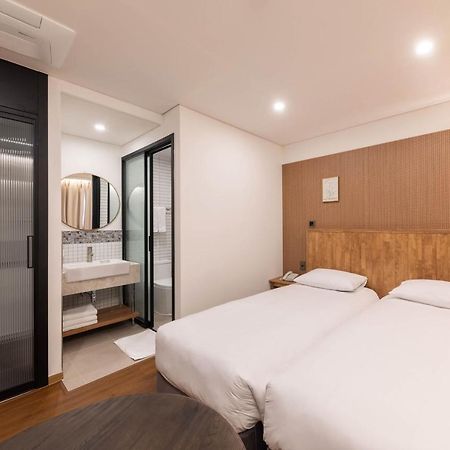 Ara Hotel Seoul Exterior photo