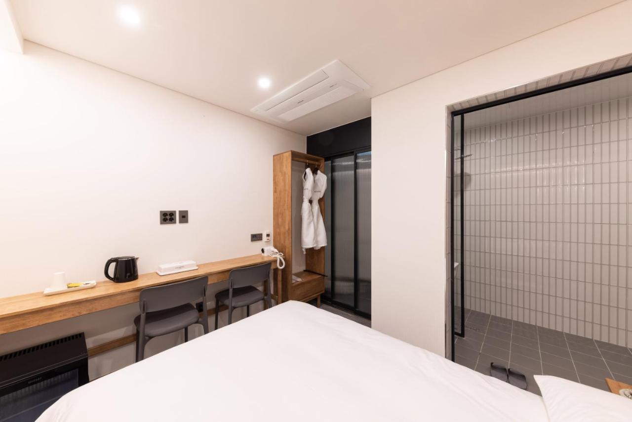 Ara Hotel Seoul Exterior photo