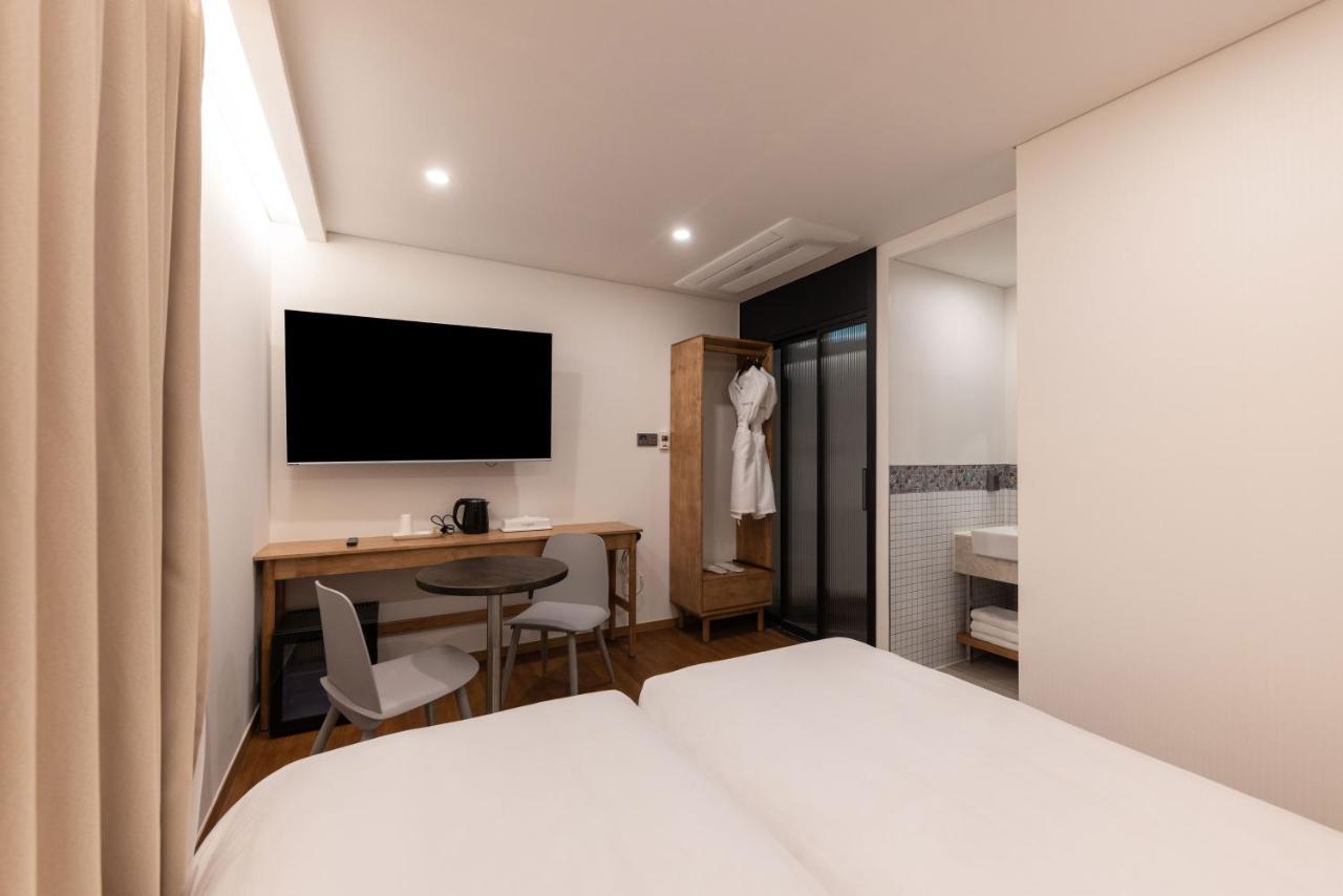 Ara Hotel Seoul Exterior photo